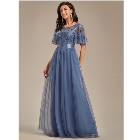 NEW Mother of the Bride Sequin and Tulle Gown - Picture 7 of 7